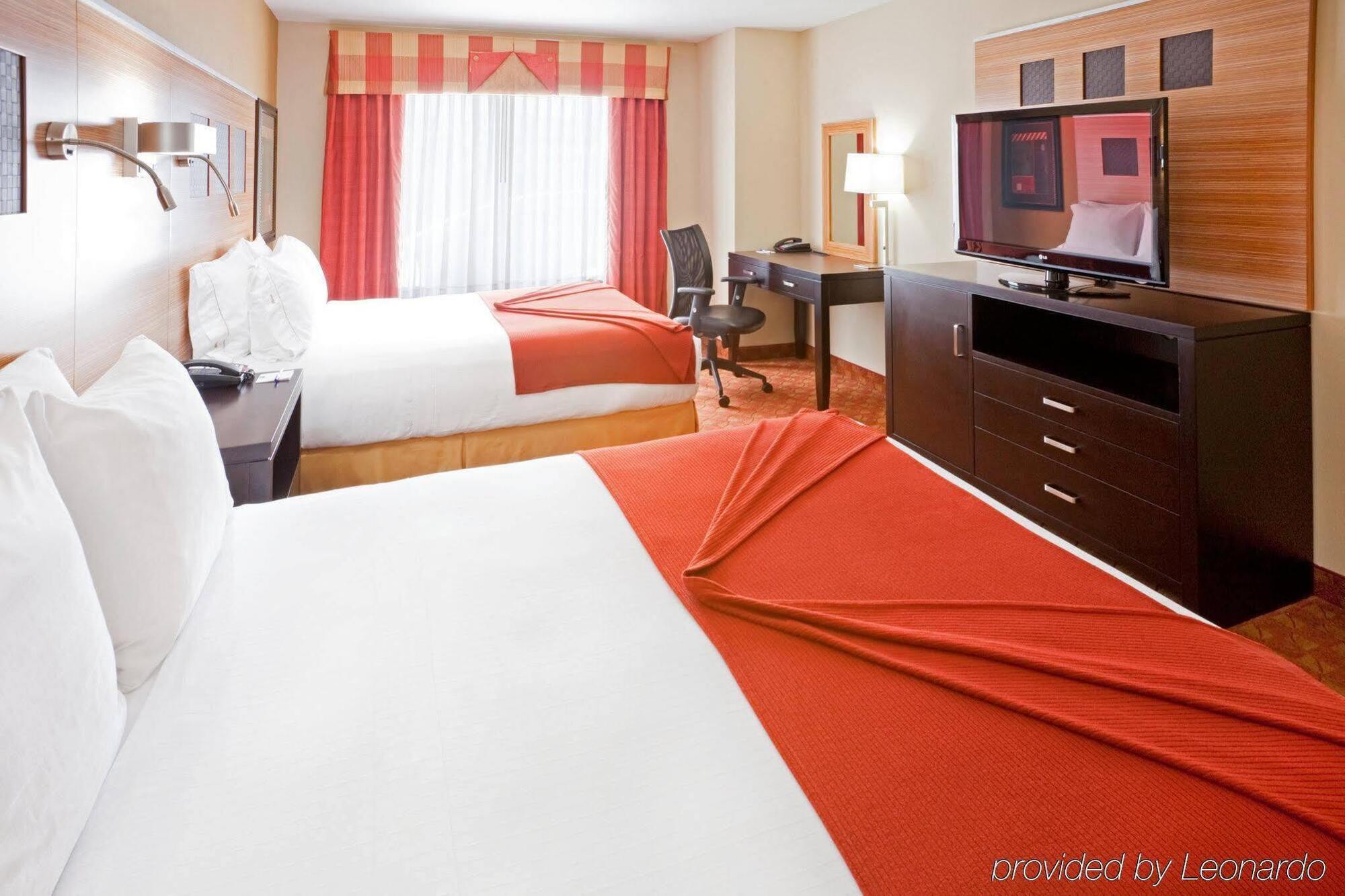 Holiday Inn Express Hotel & Suites Plano West - Frisco By Ihg Exterior foto